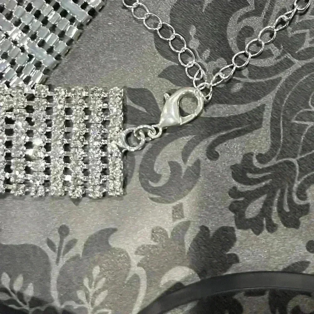 Brilliant rhinestone Statement necklace.  Super sparkly costume